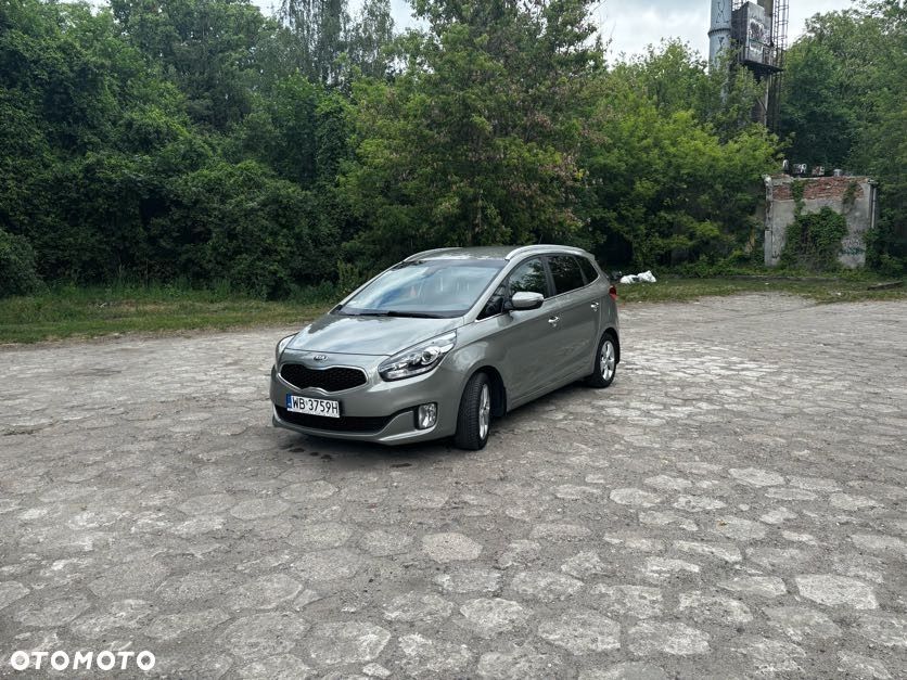 Kia Carens 1.6 GDI L - 2