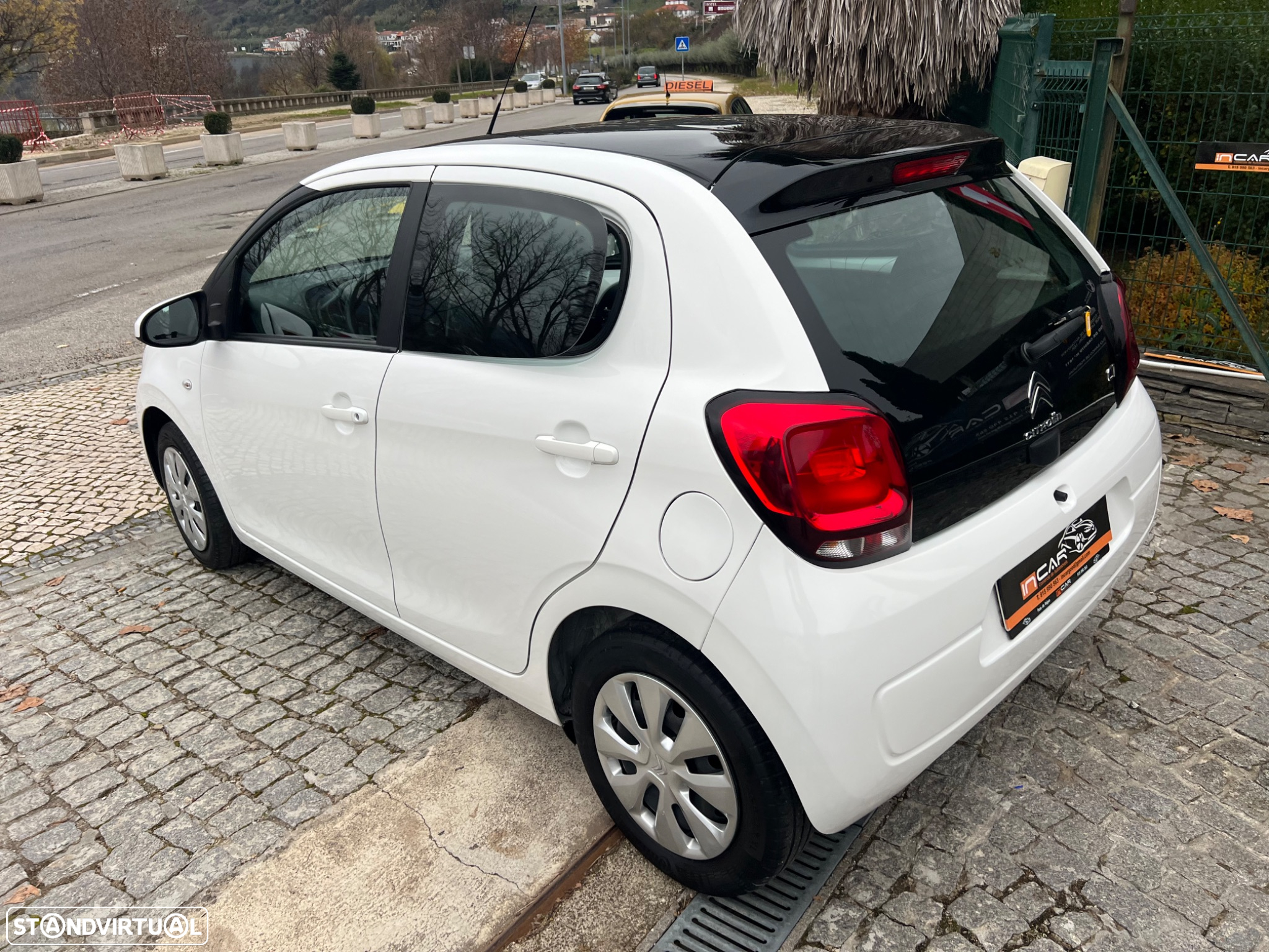 Citroën C1 1.0 VTi Feel S&S - 7