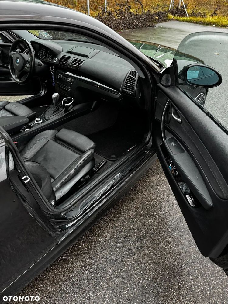 BMW Seria 1 135i Limited Edition Lifestyle mit M Sportpaket - 9