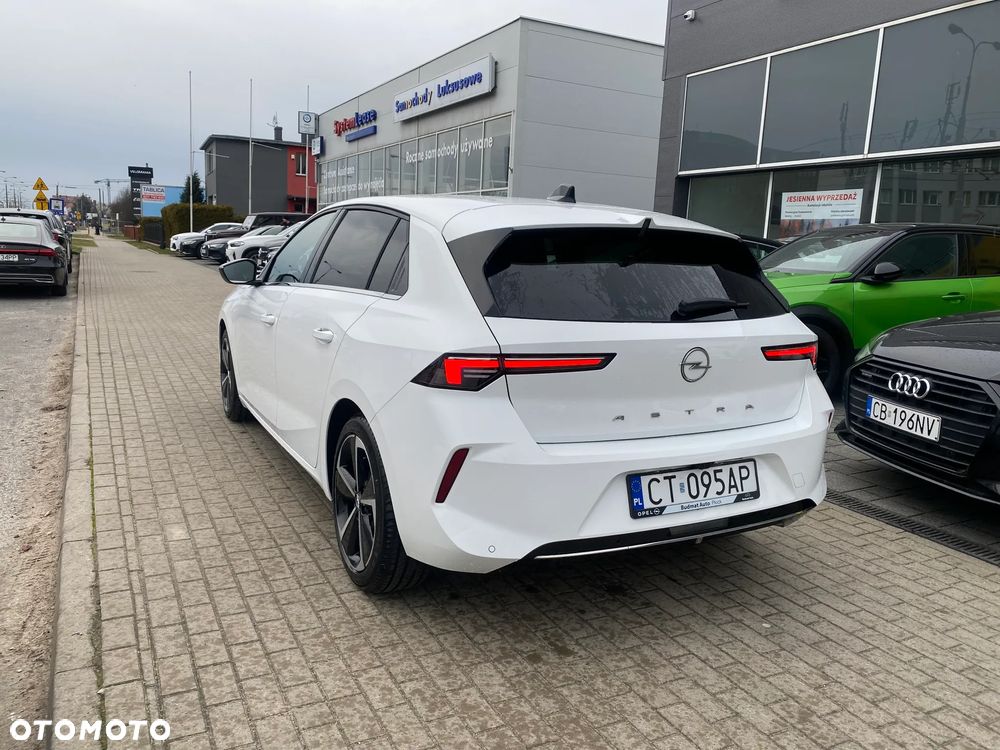 Opel Astra VI 1.2 T Elegance S&S - 3