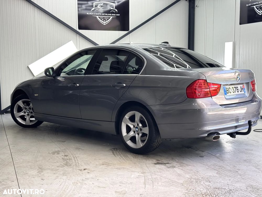 BMW 3 Series 2010 — imagine 13