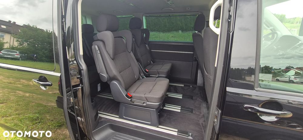 Volkswagen Multivan - 8