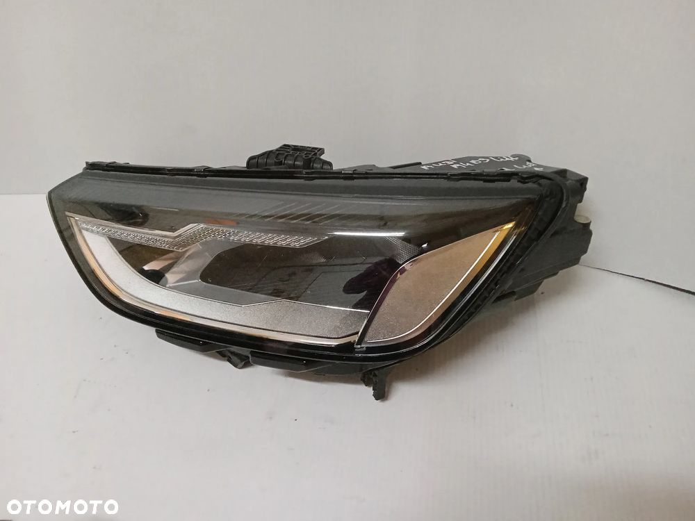 AUDI A4 B9 LIFT 18- LAMPA LAMPY PRZEDNIE PRZÓD - 6