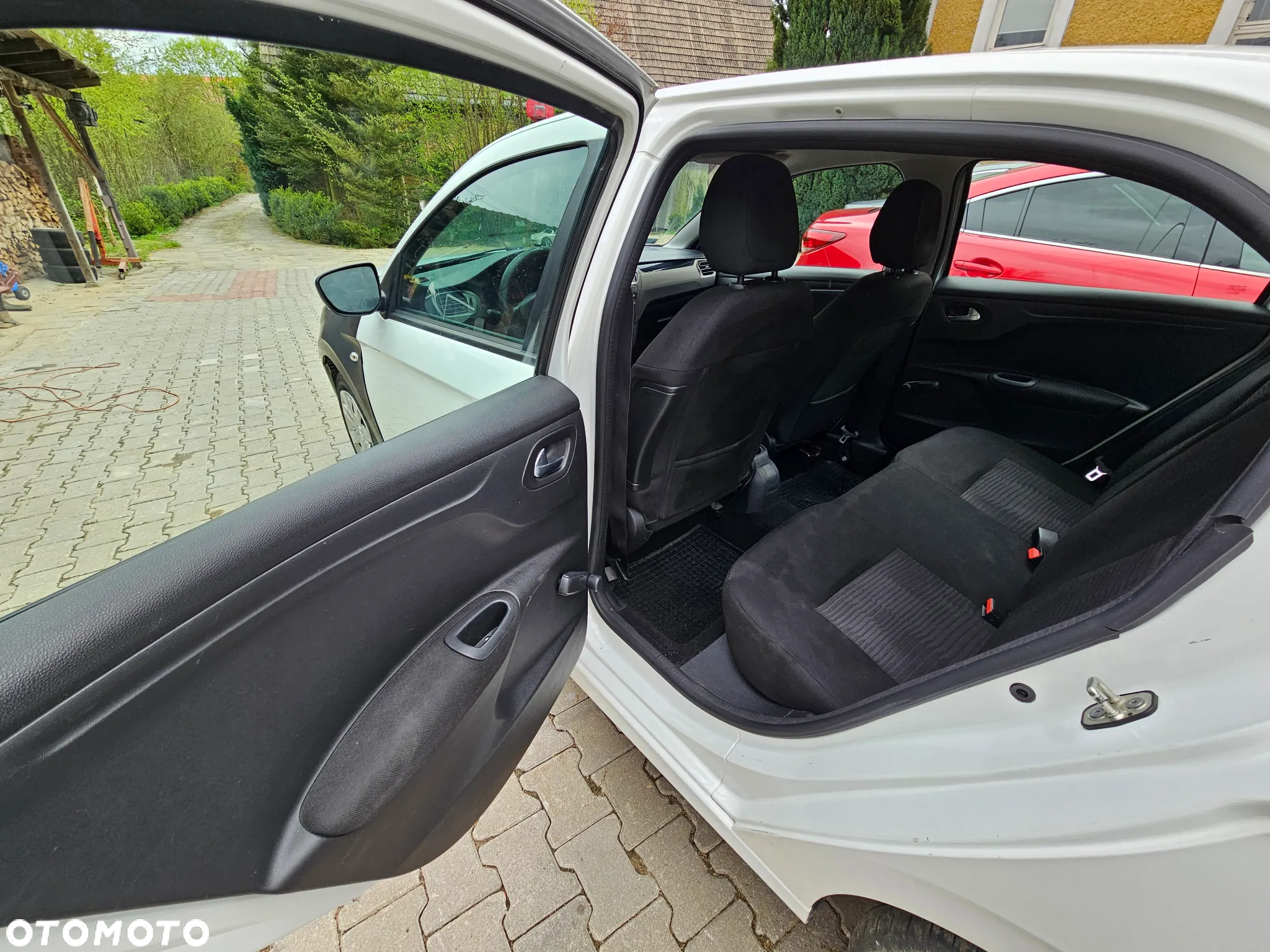Peugeot 301 - 17