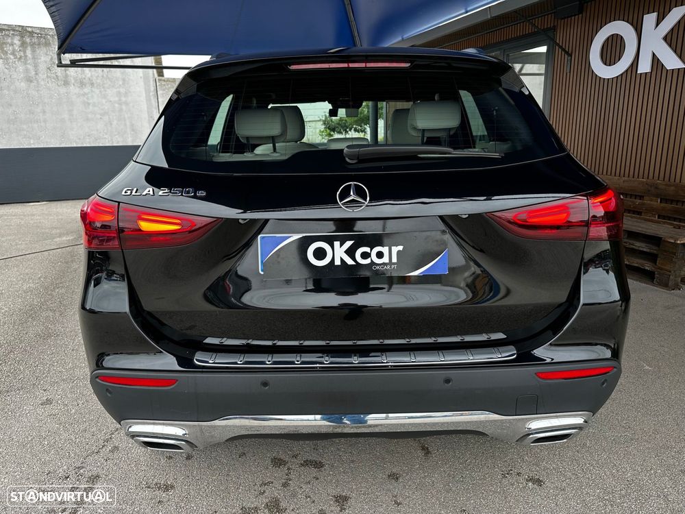 Mercedes-Benz GLA 250 e Progressive - 16