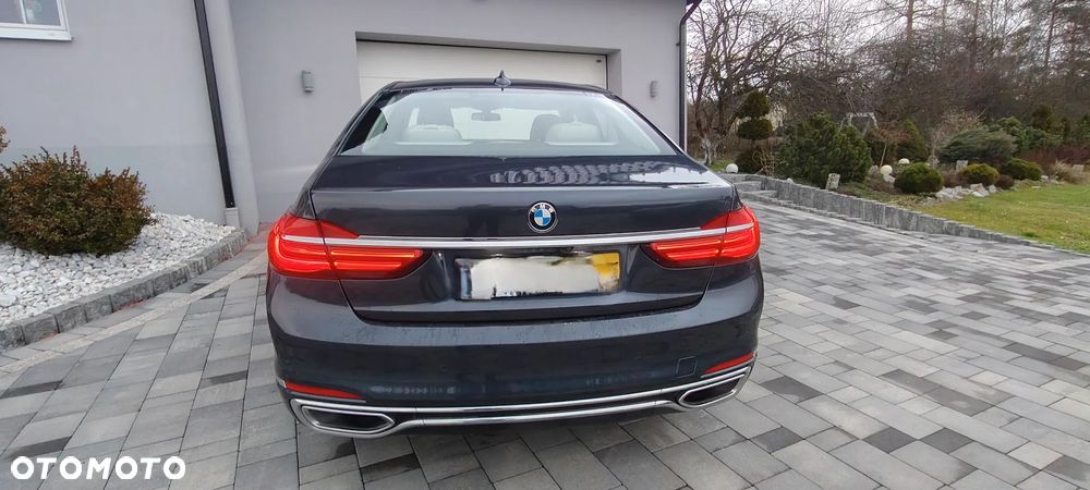 BMW Seria 7 730d xDrive - 23