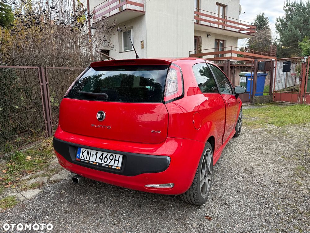 Fiat Punto Evo 1.6 16V Multijet Sport Start&Stop - 3