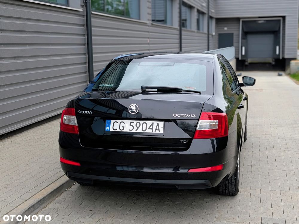 Skoda Octavia 1.6 TDI Ambition - 12