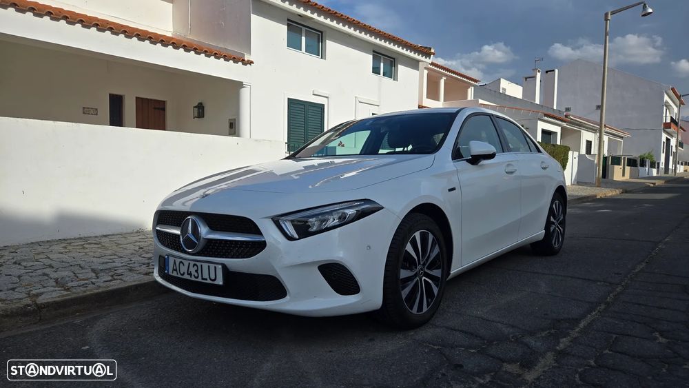 Mercedes-Benz A 250 - 6