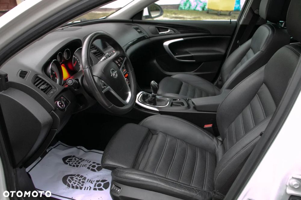 Opel Insignia 2.0 CDTI - 18