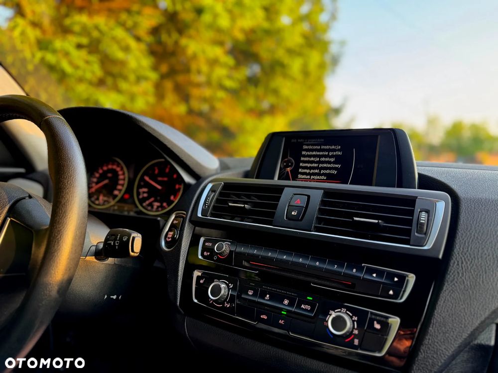 BMW Seria 1 116d EfficientDynamics Edition - 9