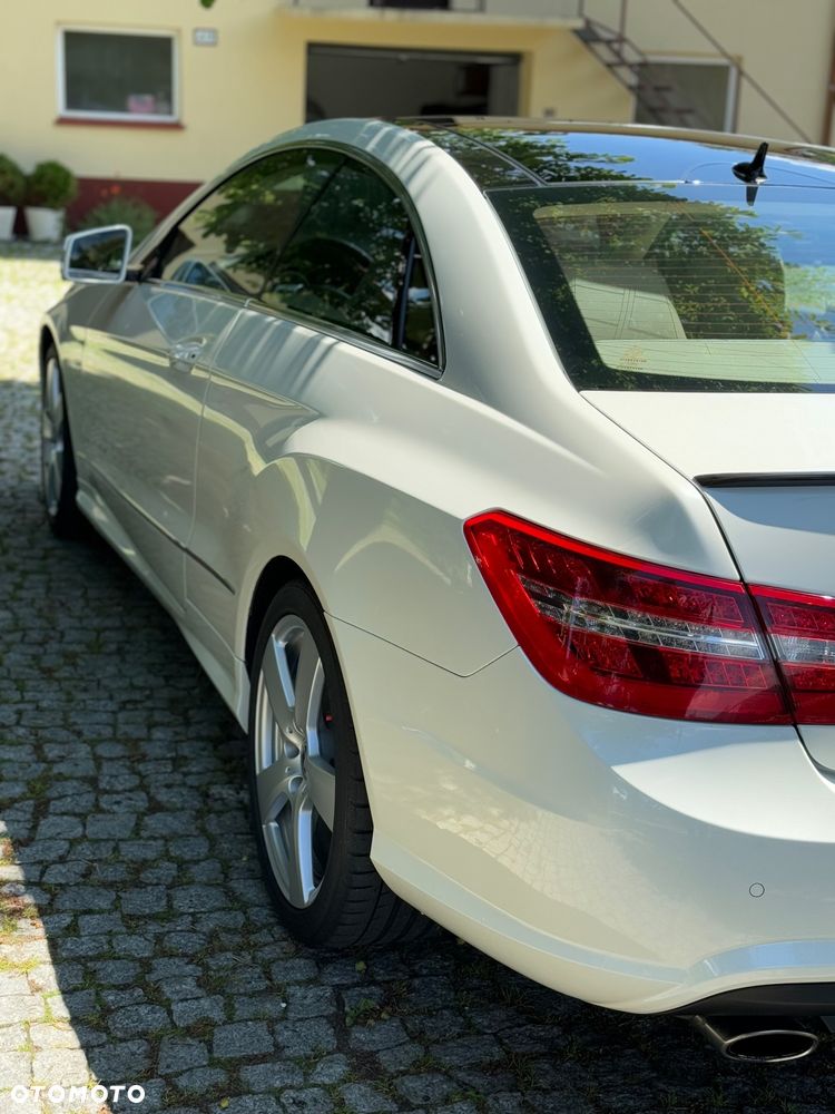 Mercedes-Benz Klasa E 350 BlueEffICIENCY - 9