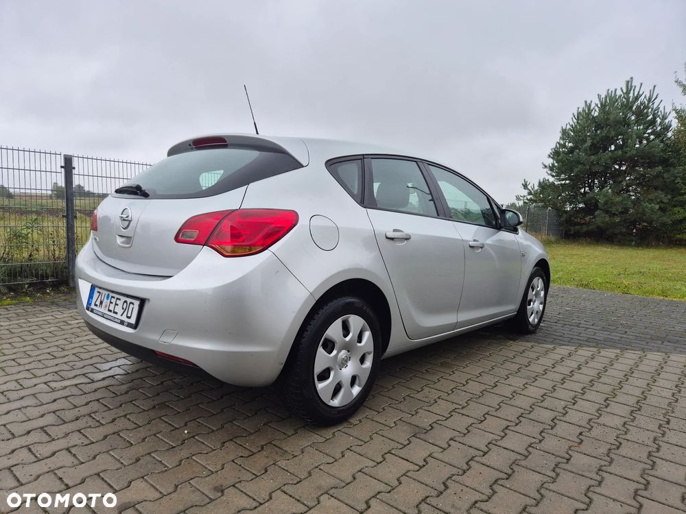 Opel Astra 1.6 Active - 3