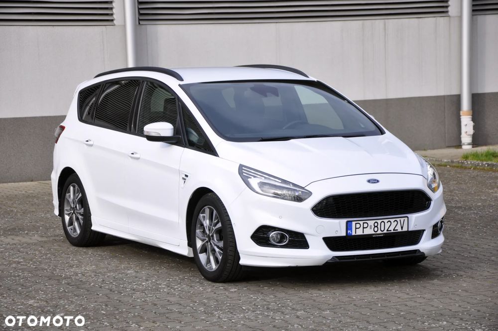 Ford S-Max 2.0 TDCi Titanium PowerShift - 8