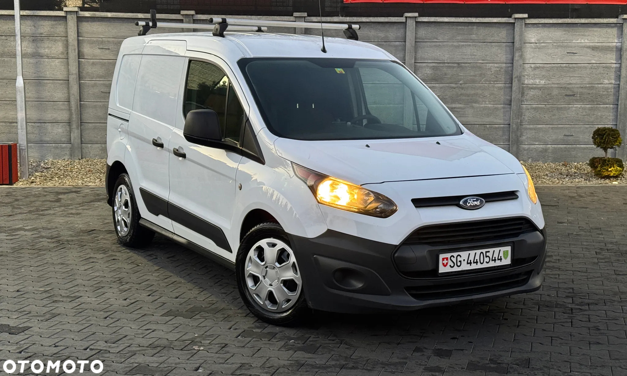 Ford Transit Connect - 3