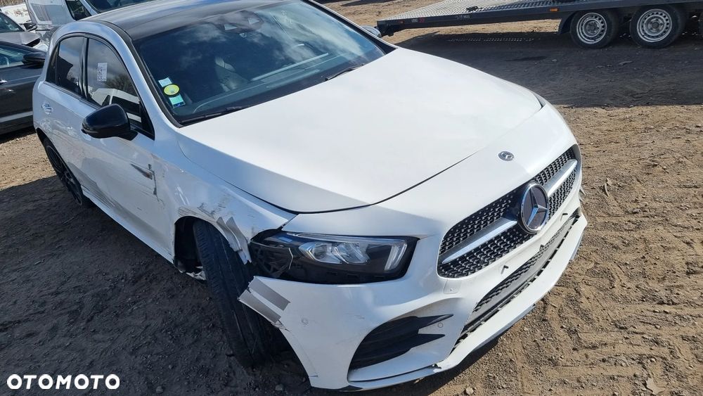 Mercedes-Benz Klasa A 200 d 8G-DCT AMG Line - 4