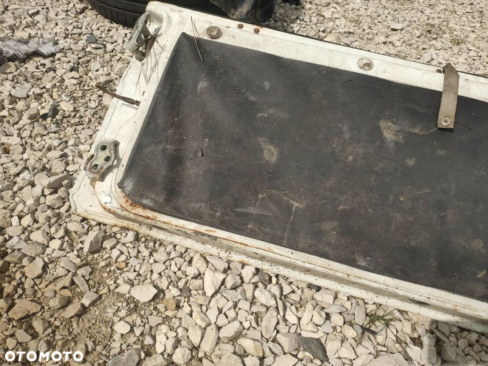WS KLAPA TYŁ SUZUKI VITARA I CABRIO 88- - 7