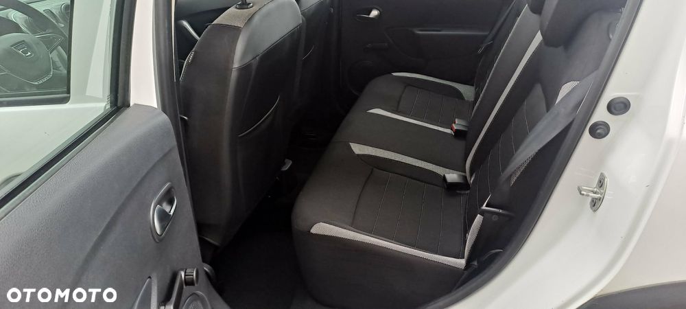 Dacia Sandero 0.9 TCe Laureate - 19