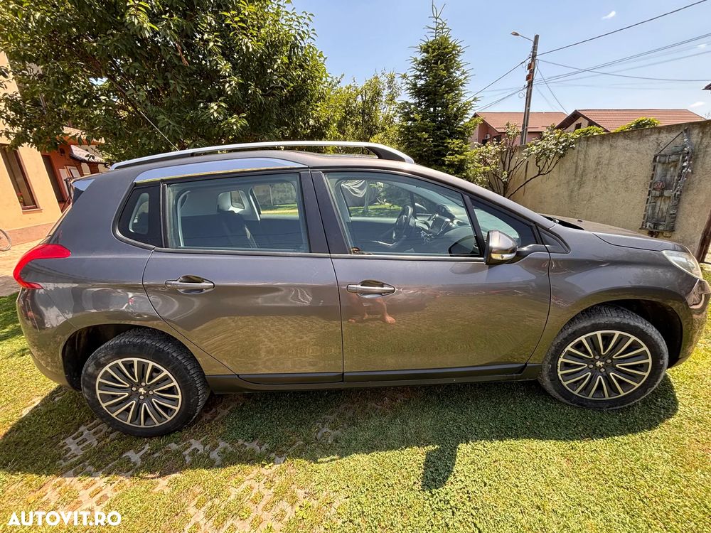 Peugeot 2008 - 6