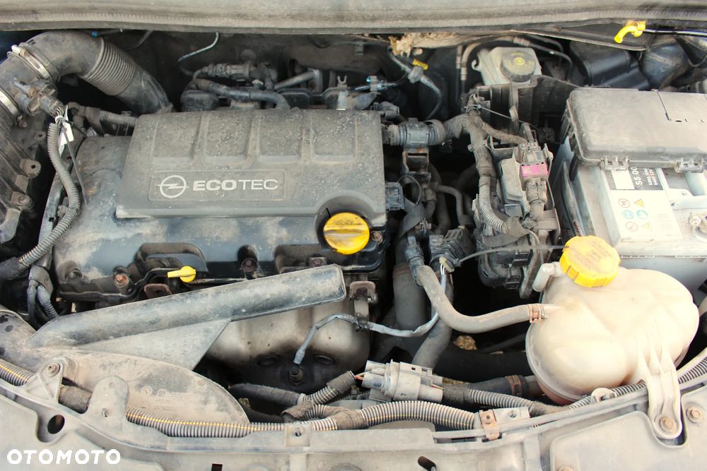 Opel Corsa 1.4 16V Satellite - 14