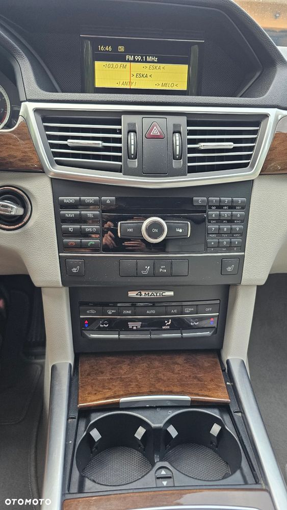 Mercedes-Benz Klasa E 350 4-Matic Avantgarde - 18