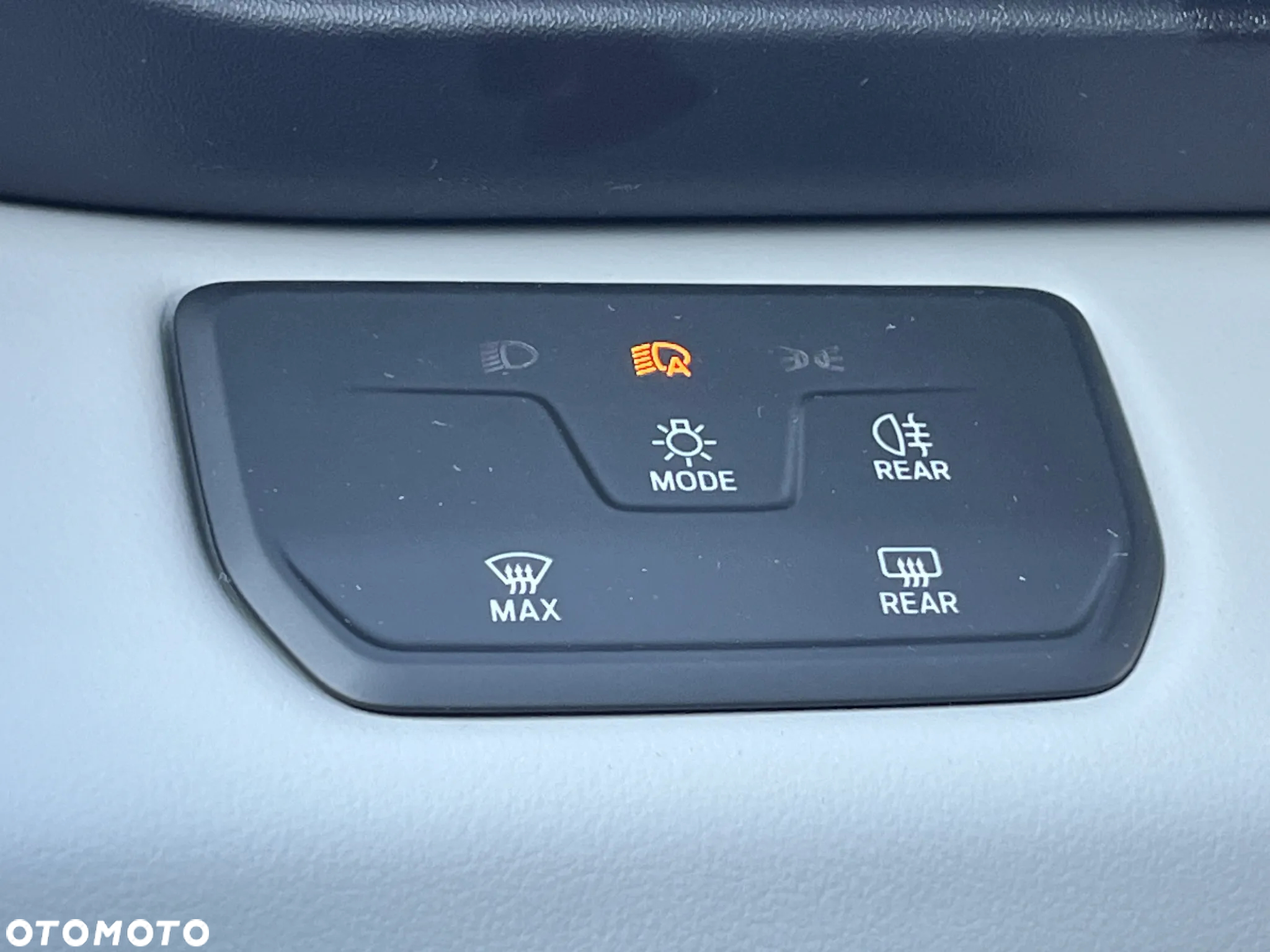 Ford Explorer 77kWh RWD - 12