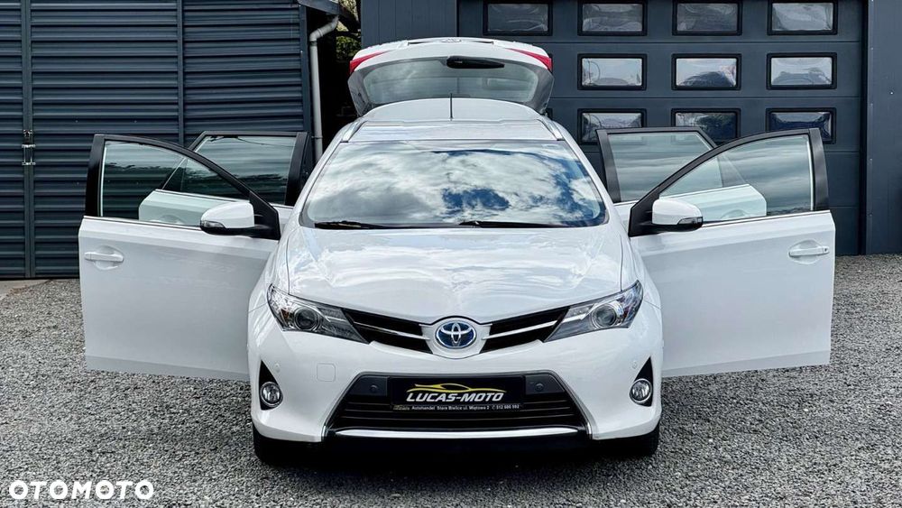 Toyota Auris - 11