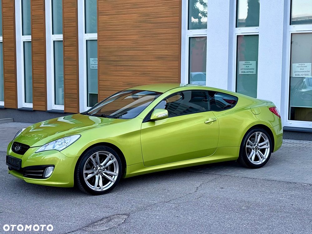 Hyundai Genesis Coupe 2.0 T - 3