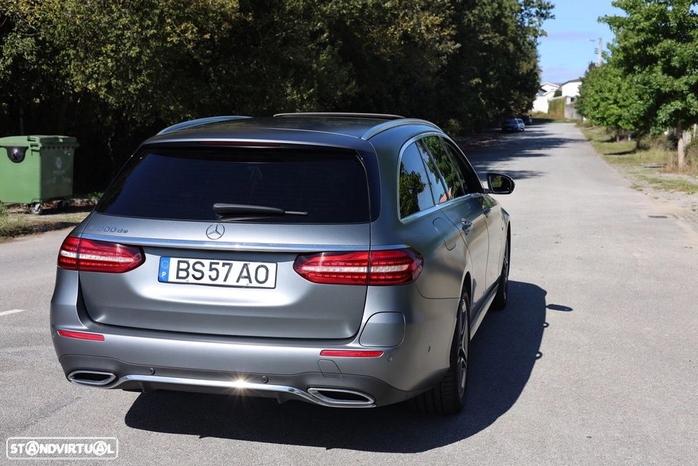 Mercedes-Benz E 300 de 9G-TRONIC AMG Line - 5