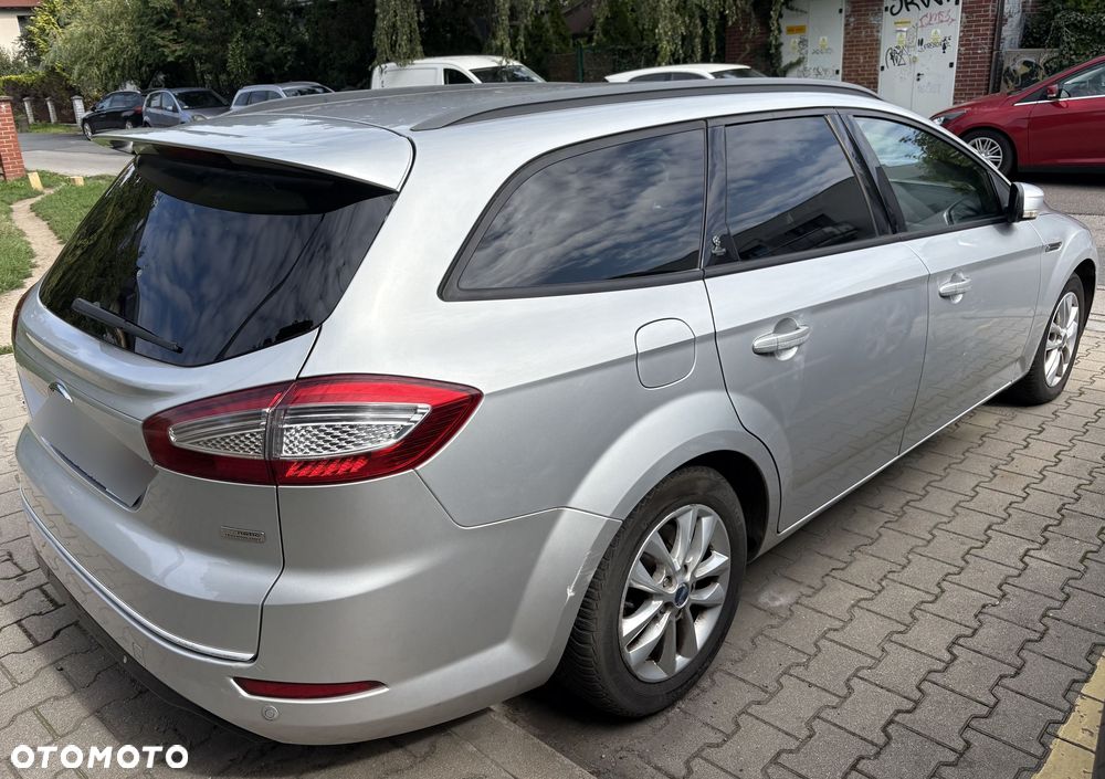 Ford Mondeo 1.6 T Platinium X Plus (Titanium) - 17
