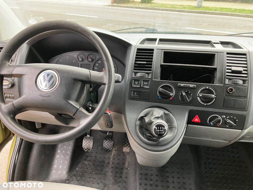 Volkswagen Transporter - 7