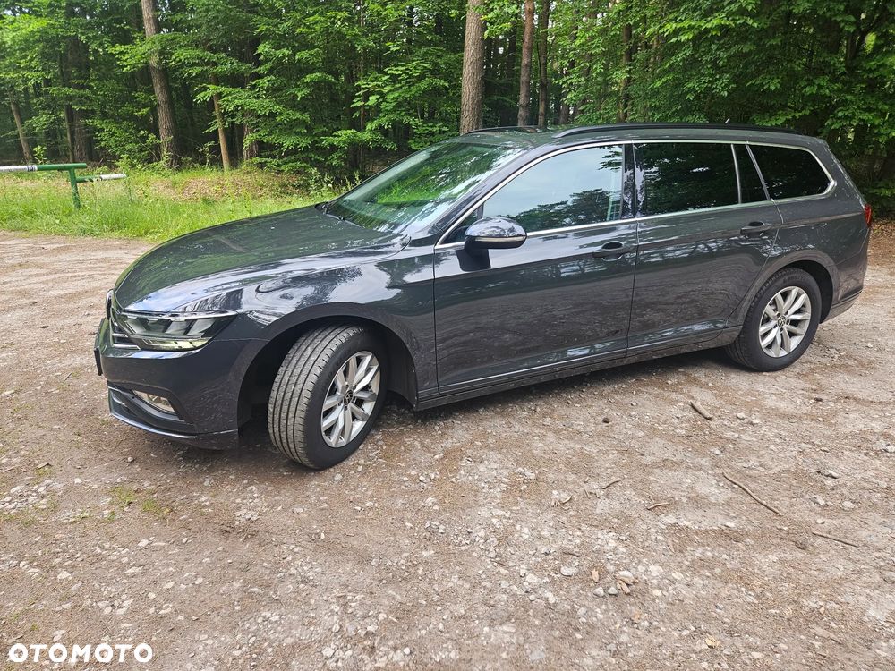 Volkswagen Passat 2.0 TDI EVO Business DSG - 1