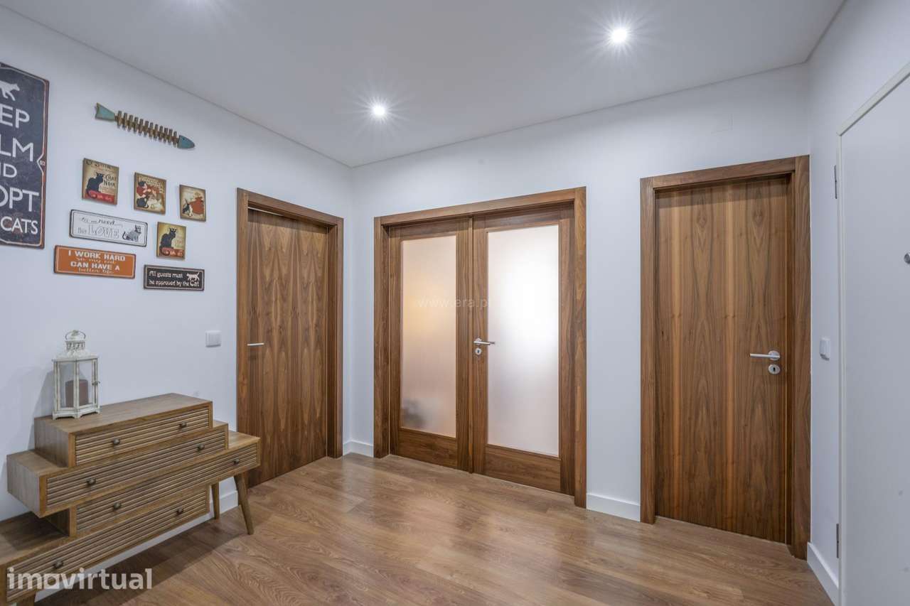 Apartamento T3, Venda do Pinheiro - Grande imagem: 5/16