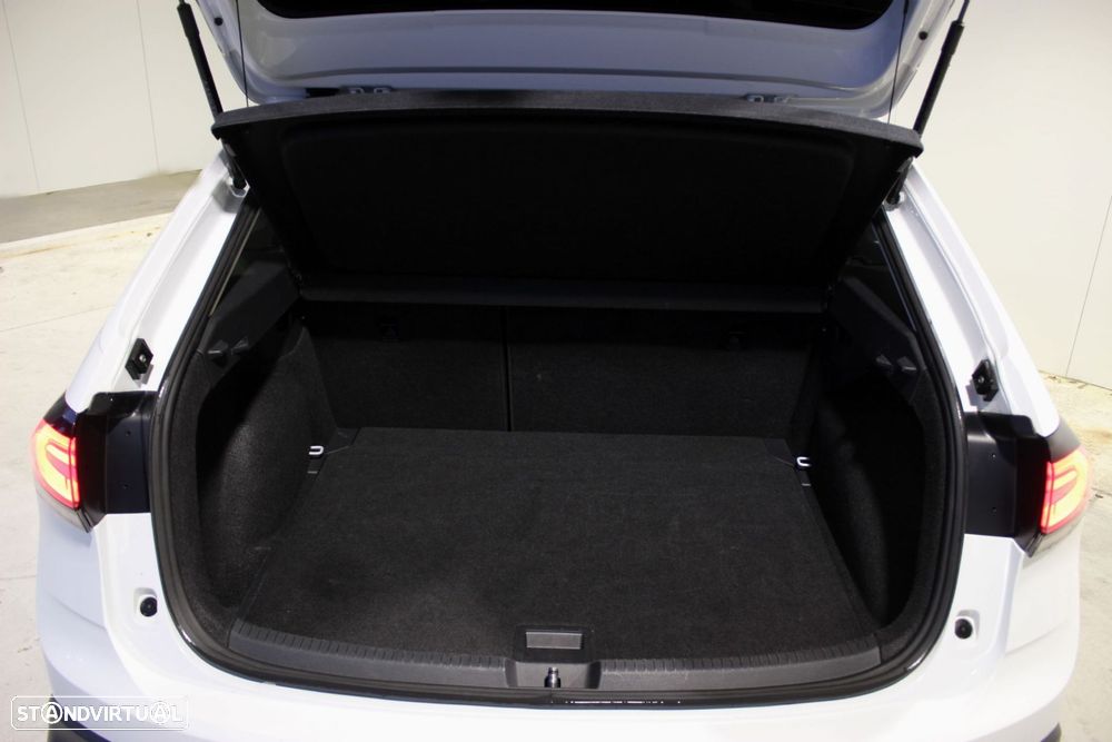 VW Taigo 1.0 TSI Life DSG - 13