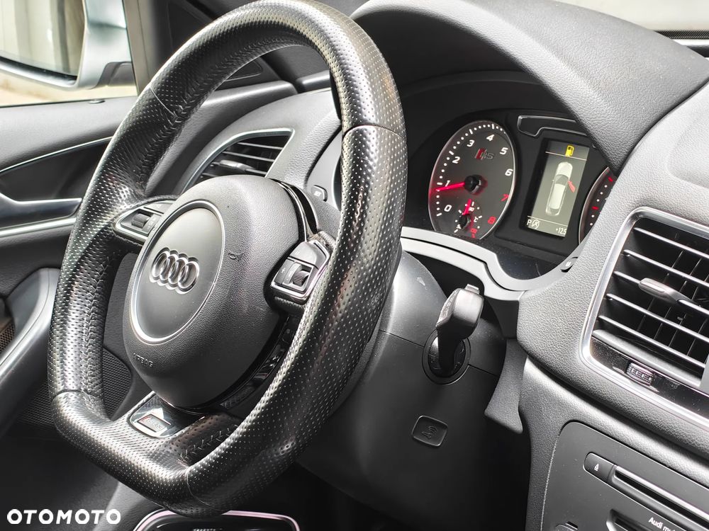 Audi RS Q3 2.5 TFSI quattro S tronic - 20