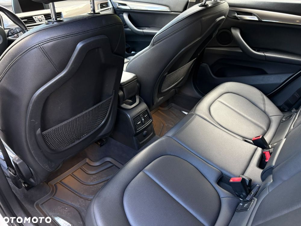 BMW X1 - 10