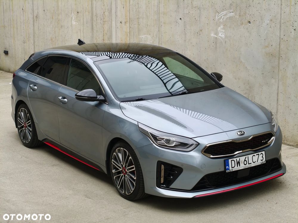 Kia ProCeed - 14