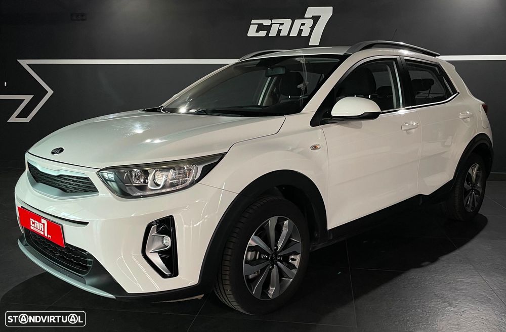 Kia Stonic 2021 photo 2