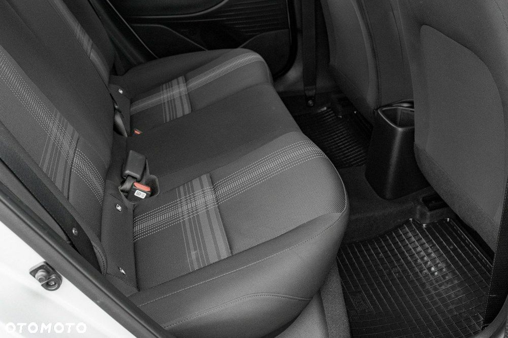 Hyundai i20 1.2 Pure - 20