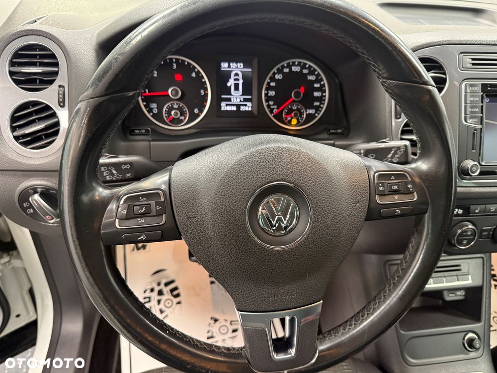 Volkswagen Tiguan - 12