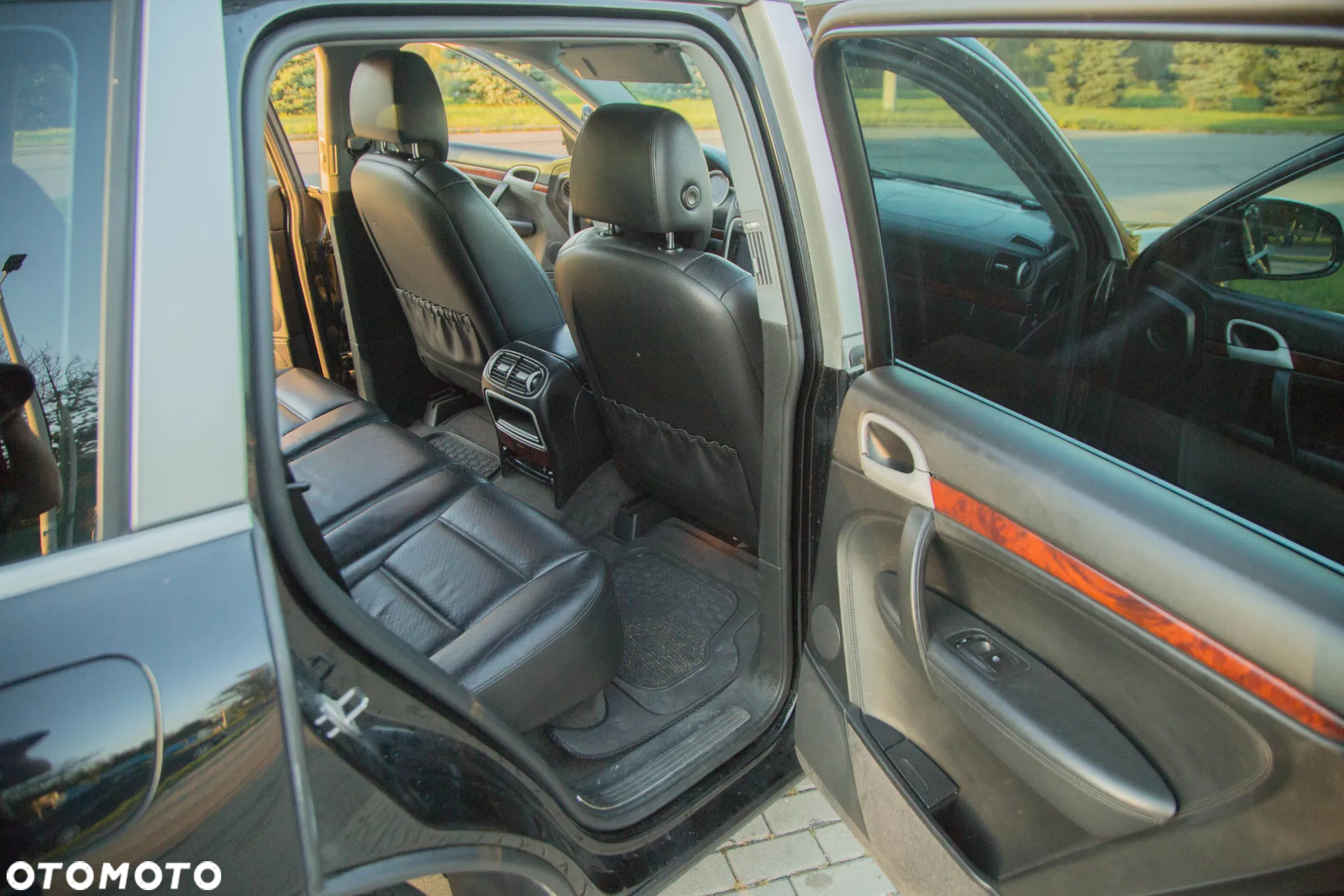 Porsche Cayenne - 27