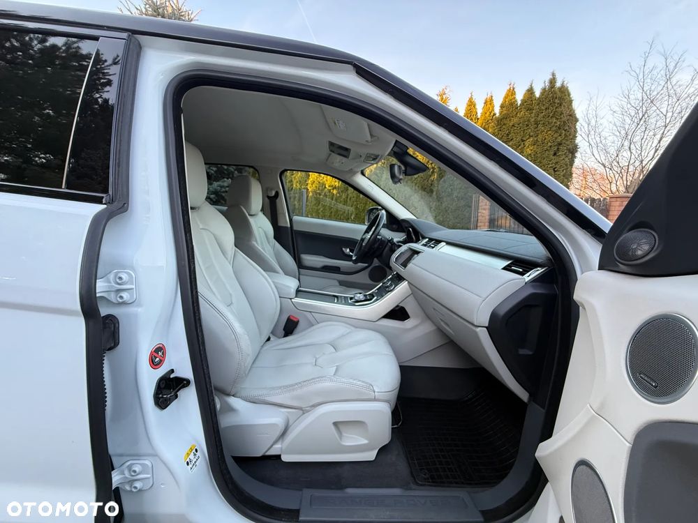 Land Rover Range Rover Evoque - 28