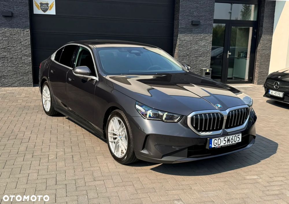 BMW Seria 5 520d mHEV M Sport - 10