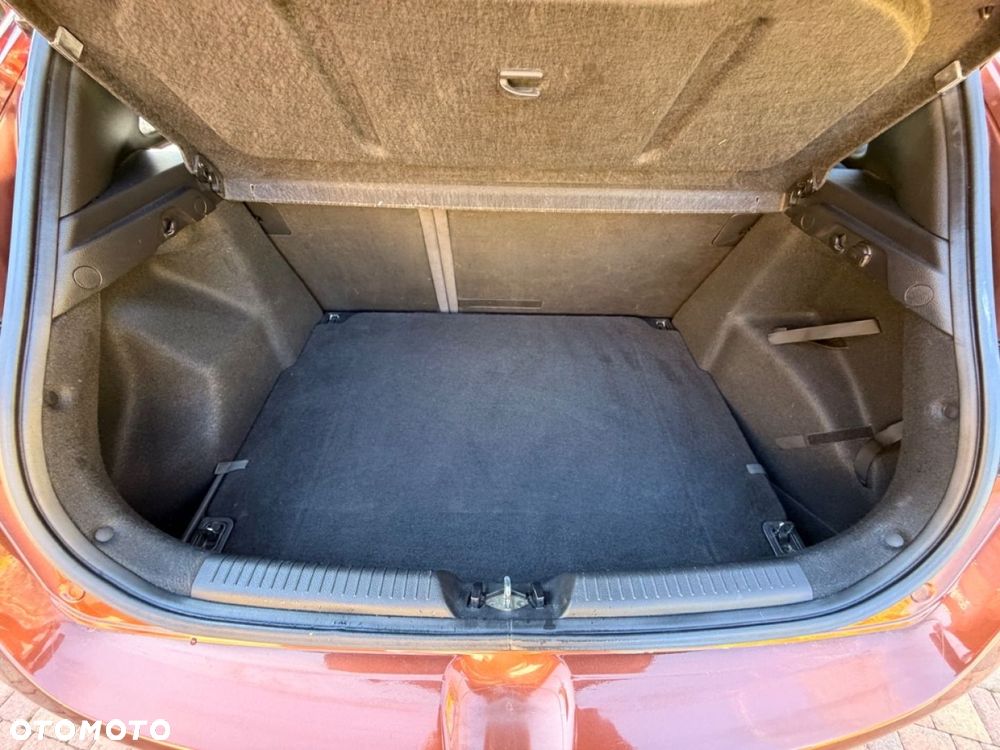 Hyundai i30 1.6 GDI Premium - 22