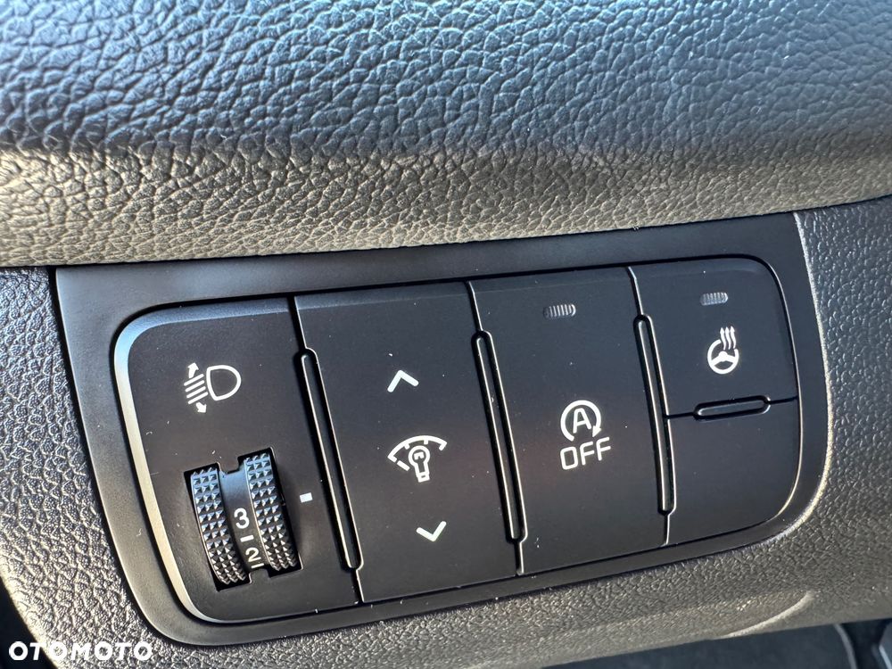 Kia Ceed 1.6 GDI Dream-Team Edition - 19