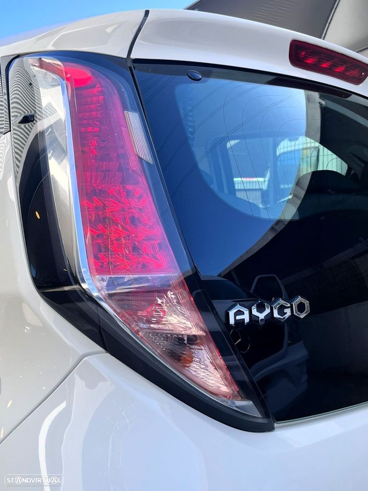 Toyota Aygo 1.0 X-Play+AC+X-Touch - 9