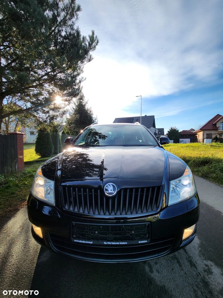 Skoda Octavia Combi 2.0 TDI Laurin & Klement - 32