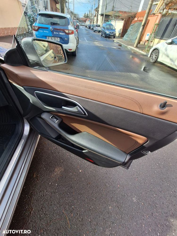 Mercedes-Benz CLA - 8