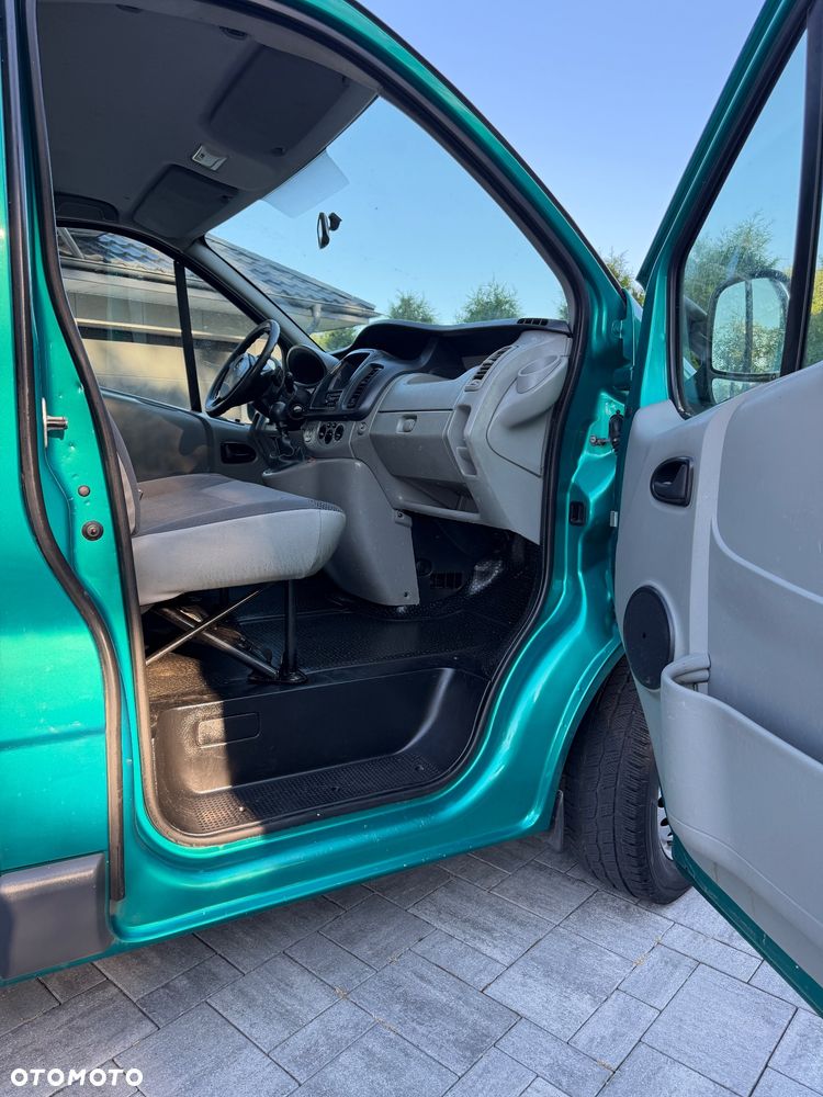 Opel Vivaro - 19