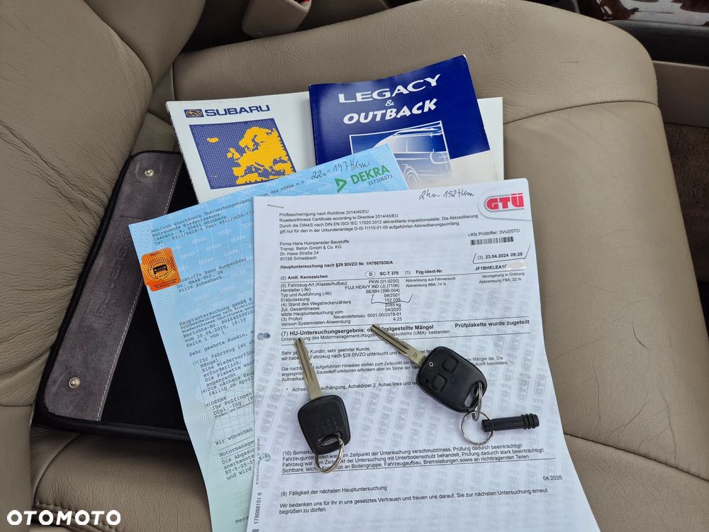 Subaru Outback 3.0 H6 - 33